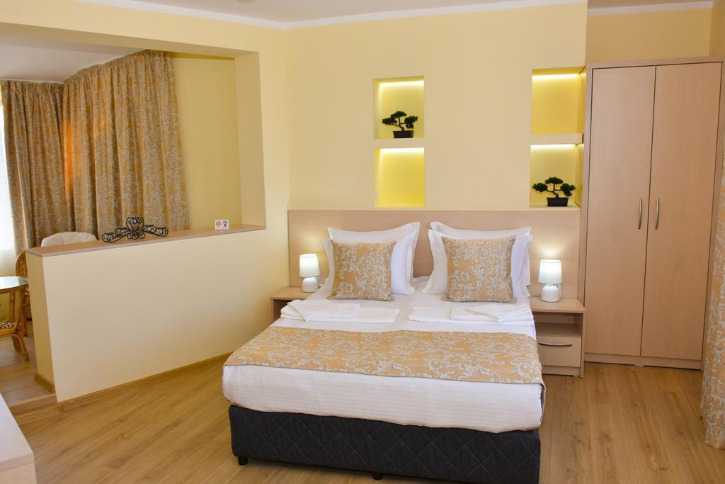 Luxury Apartments Burgas Exterior photo