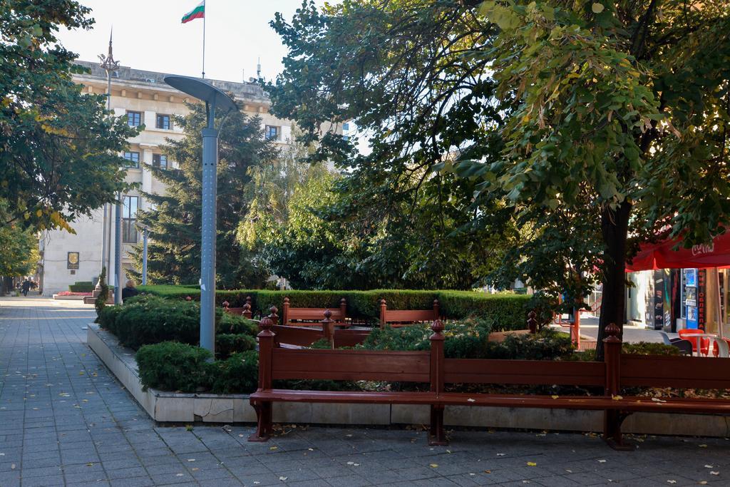 Luxury Apartments Burgas Exterior photo