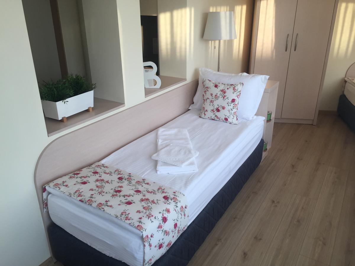 Luxury Apartments Burgas Exterior photo